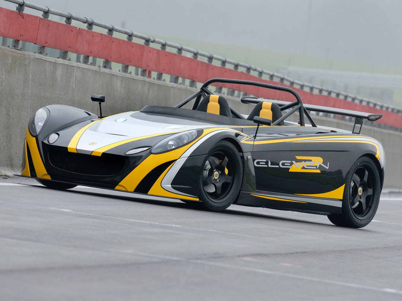Lotus 2-Eleven (2007–2011) · 1.8 MT (255 л.с.)