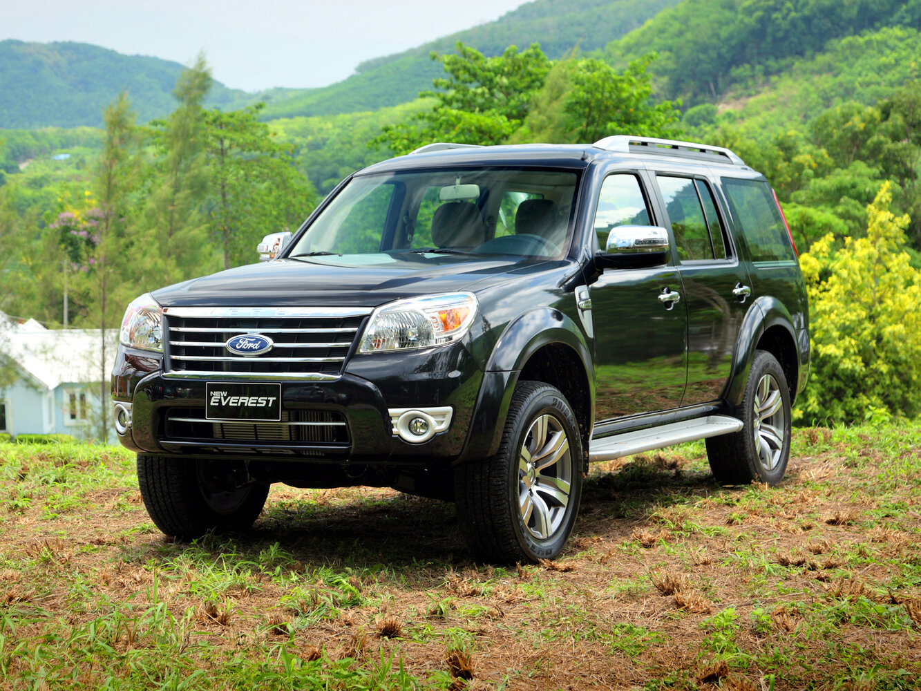 Ford Everest I Рестайлинг 2 (2009–2015) · 2.5d MT (143 л.с.) 4WD
