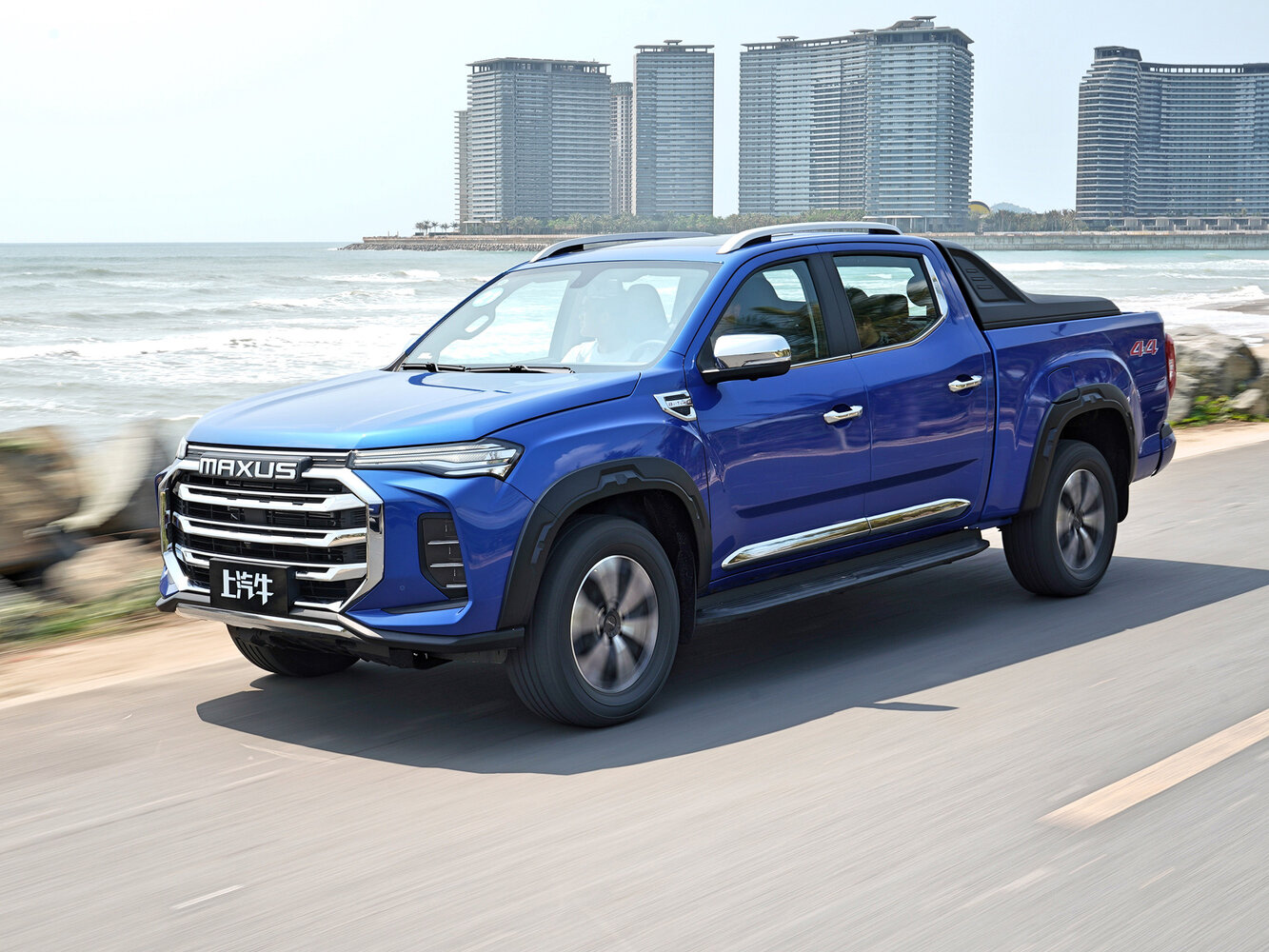 Maxus T90 (2021–2023) · L 2.0d AT (218 л.с.) 4WD