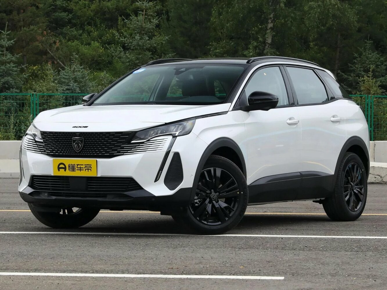 Peugeot 4008 II Рестайлинг (2021–2026) · 1.6 AT (170 л.с.)