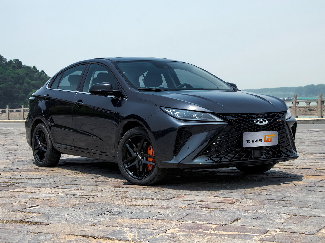 Chery Arrizo 5 GT (2022–2023) · 1.5 CVT (156 л.с.)
