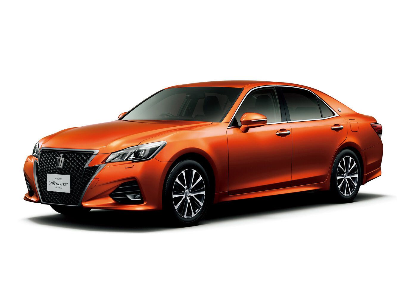 Toyota Crown XIV (S210) Рестайлинг (2015–2018) · 2.5hyb CVT (321 л.с.) 4WD