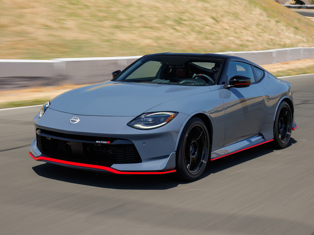 Nismo 3.0 AT (420 л.с.)