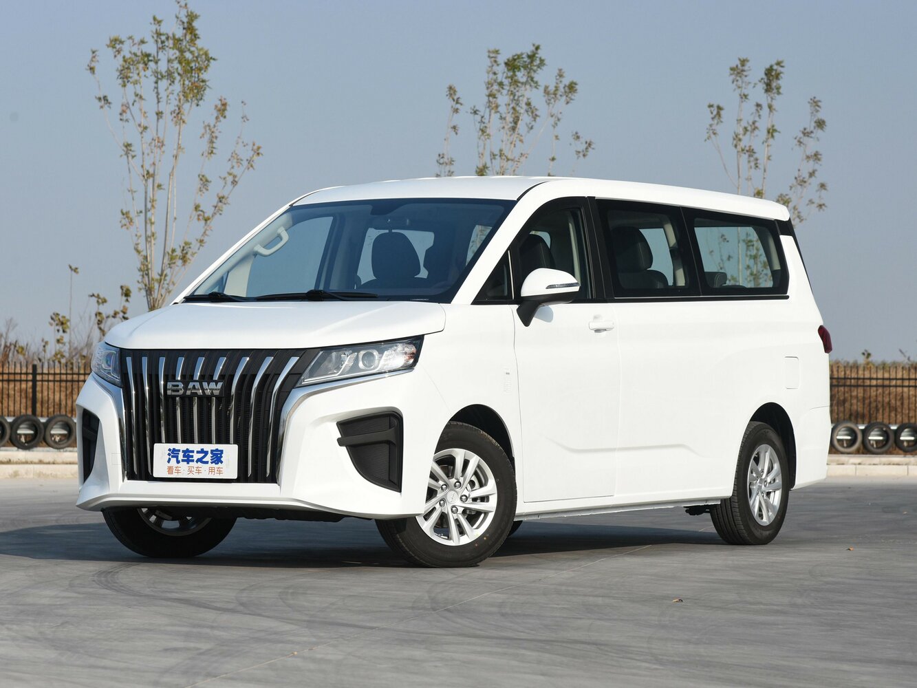 EV LWB Electro AT (60.0 кВт)