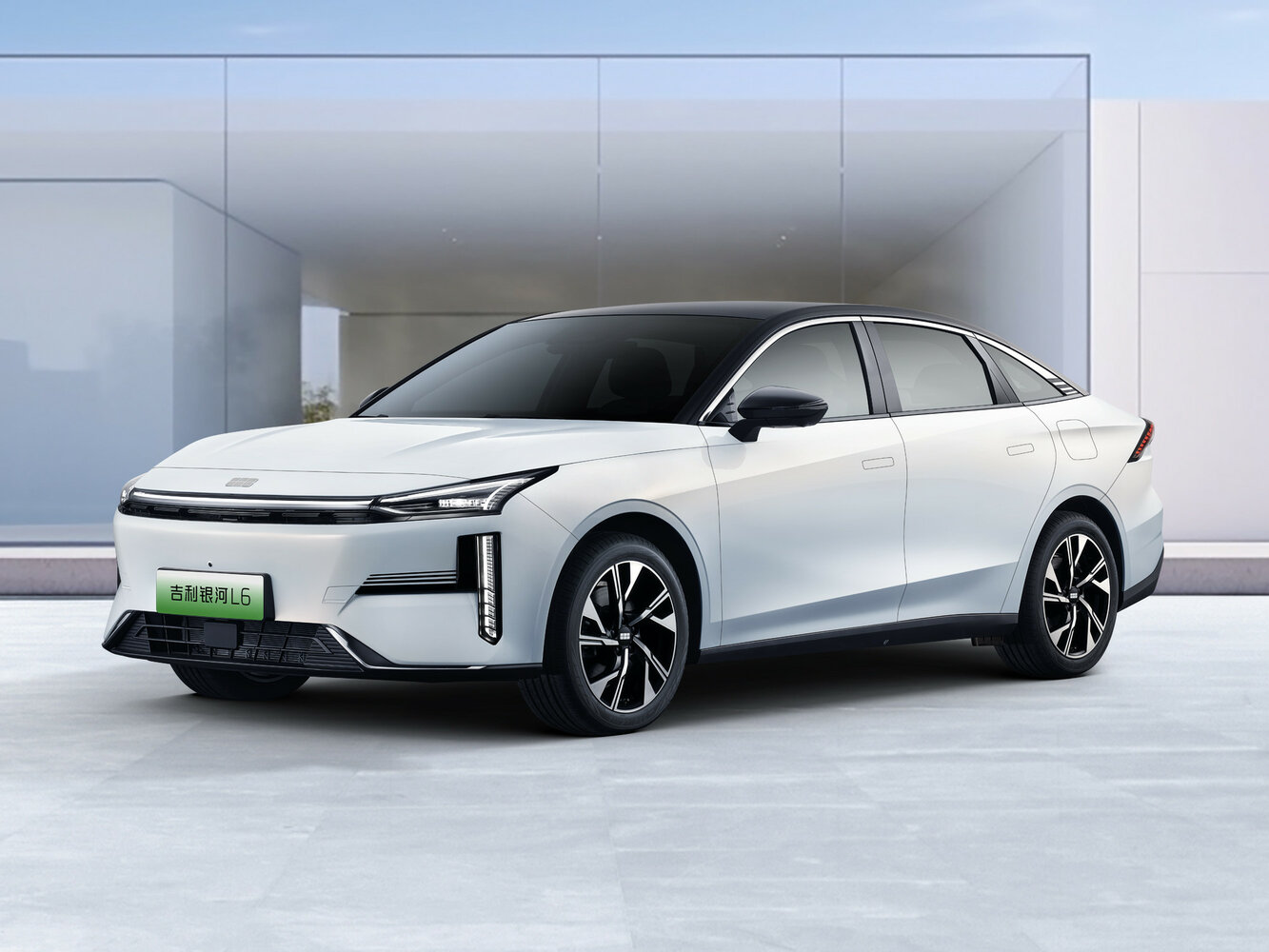 Geely Galaxy L6 (2023–2026) · EM-i 140 km 1.5hyb AT (218 л.с.)