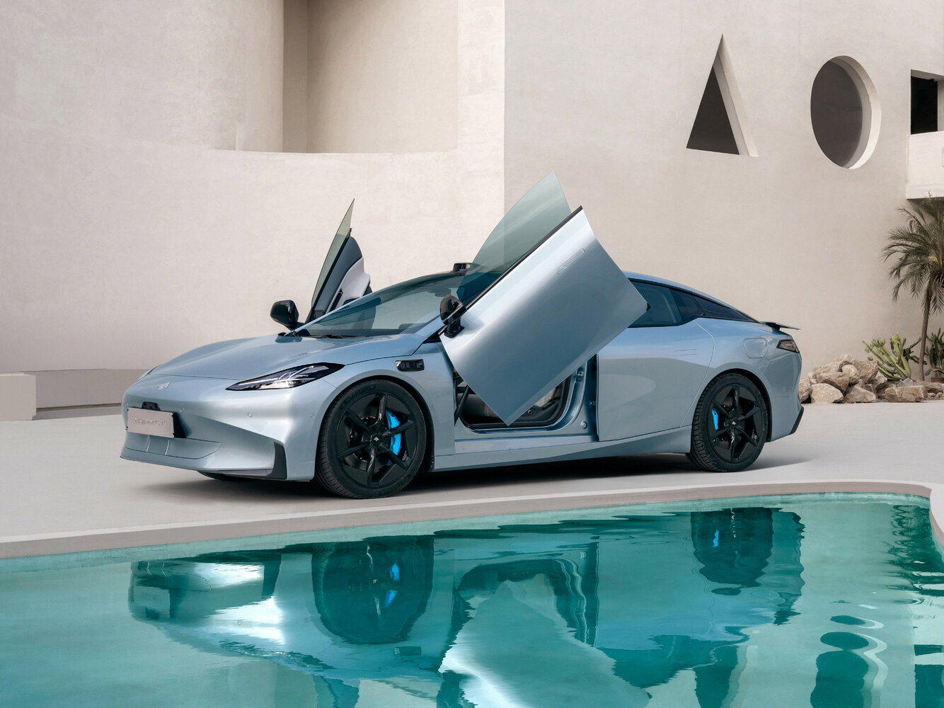 GAC Aion Hyptec GT (Hyper GT) (2023–2026) · 560 Electro AT (180.0 кВт)