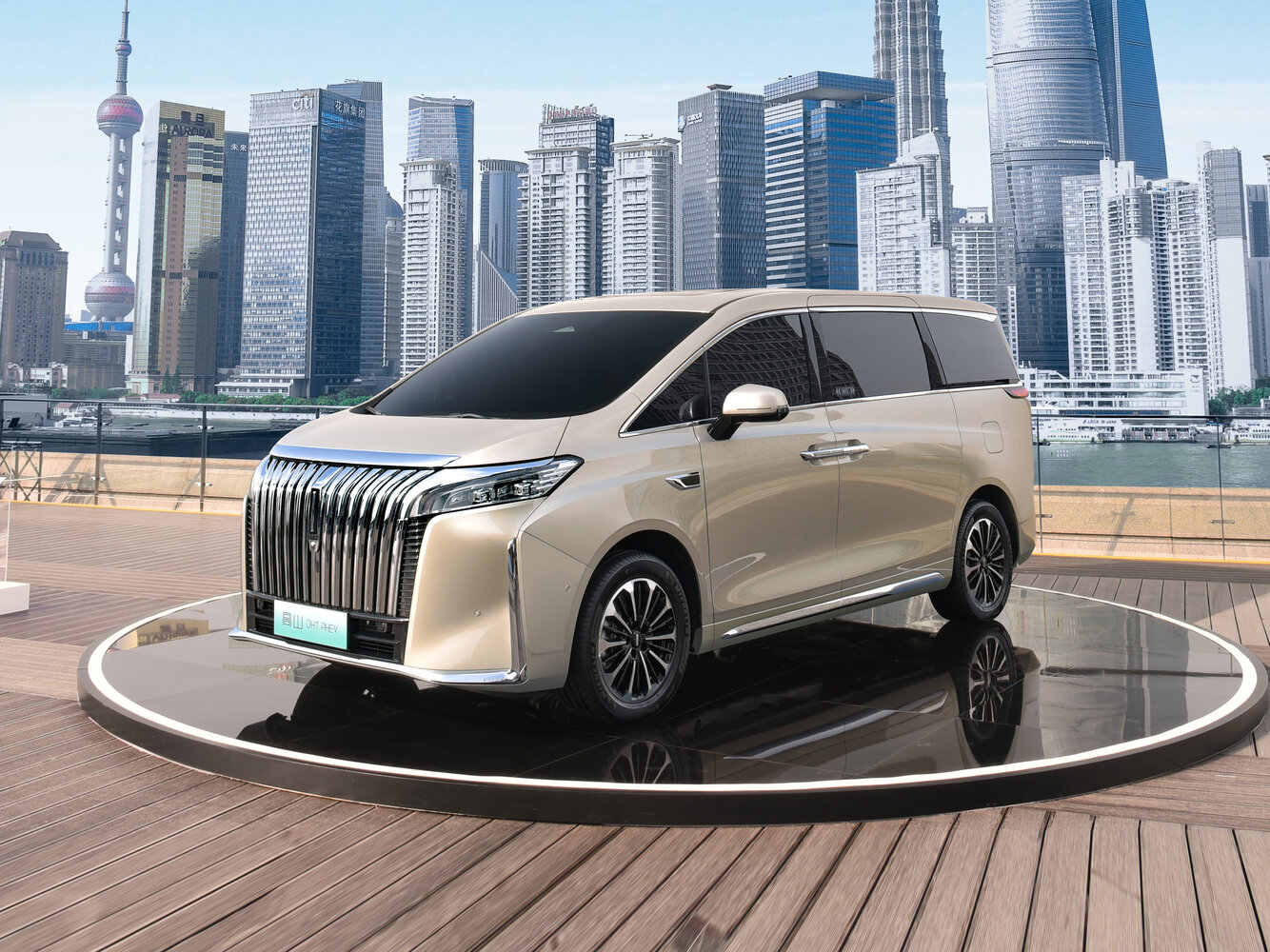 Wey Gaoshan (High Mountain) I (2023–2025) · 1.5hyb AT (487 л.с.) 4WD