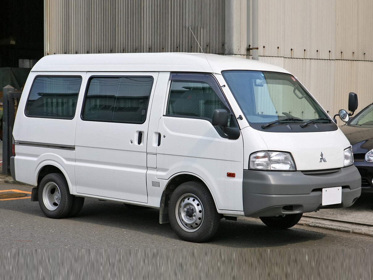 Van 2.2d MT (79 л.с.) 4WD