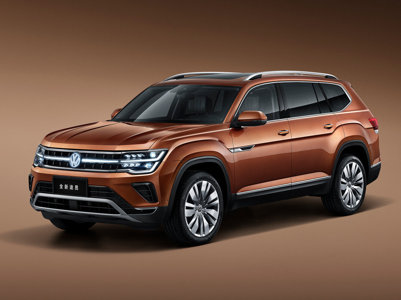 Volkswagen Teramont I Рестайлинг (China Market) (2021–2026) · 2.0 AMT (220 л.с.) 4WD