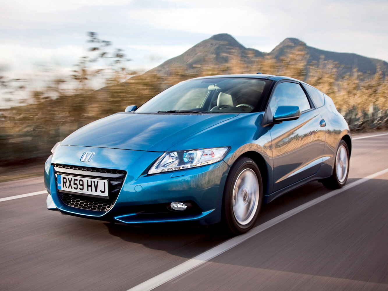 Honda CR-Z I (2010–2012) · Hybrid 1.5hyb CVT (112 л.с.)