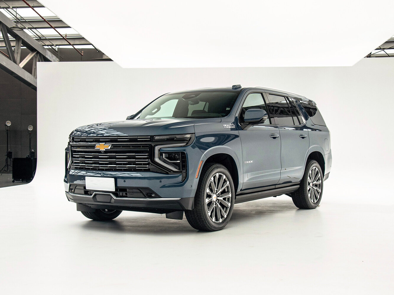 Chevrolet Tahoe V Рестайлинг (2024–2026) · 6.2 AT (426 л.с.)