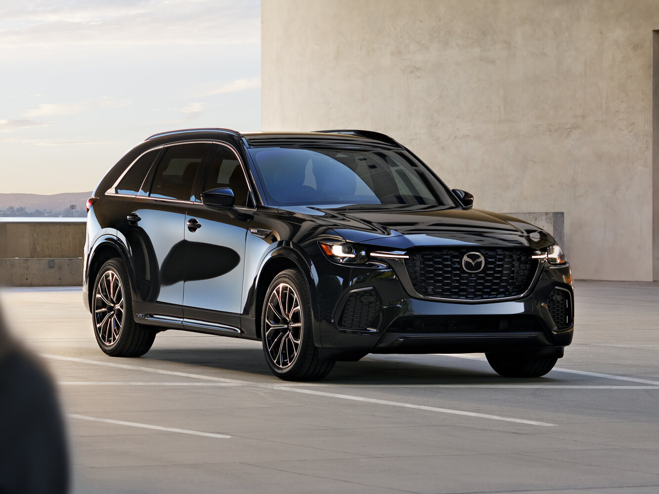 Mazda CX-70 (2024–2026) · 3.3 AT (340 л.с.) 4WD