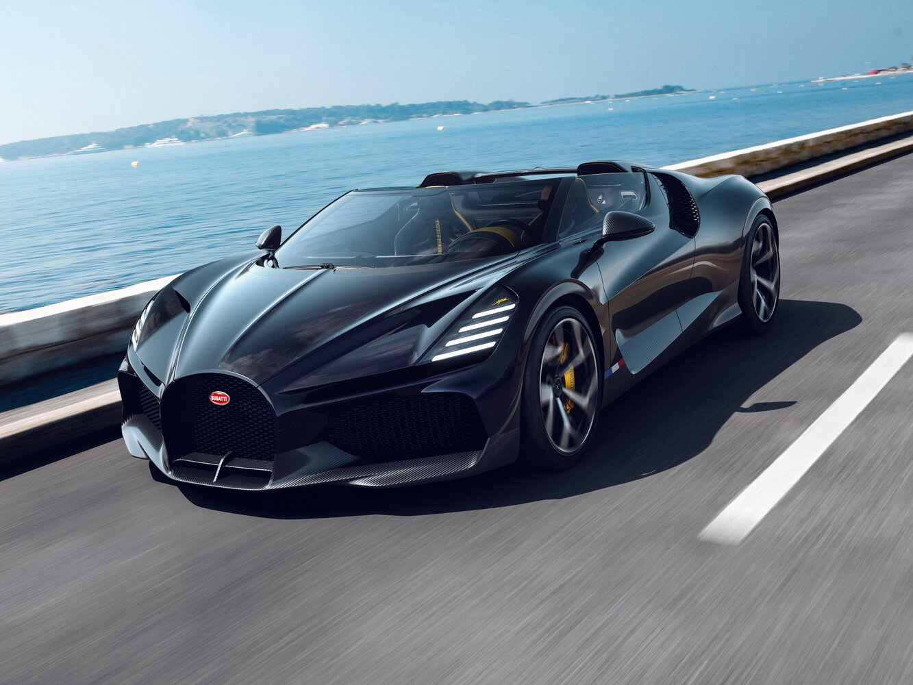 Bugatti W16 Mistral (2024–2025) · 8.0 AMT (1600 л.с.) 4WD