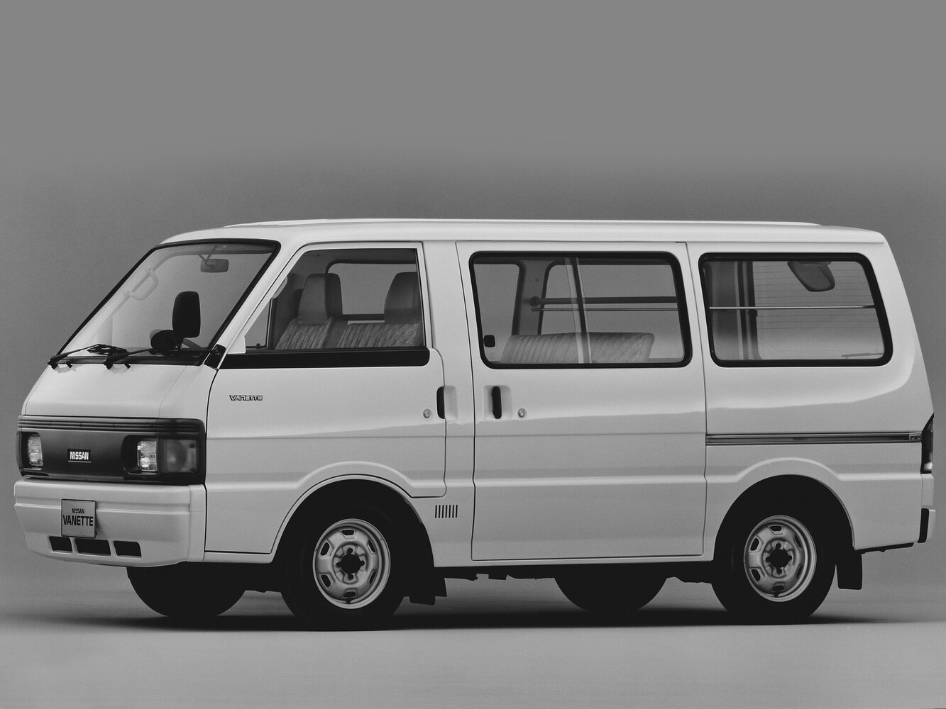2.2d AT (61 л.с.) 4WD