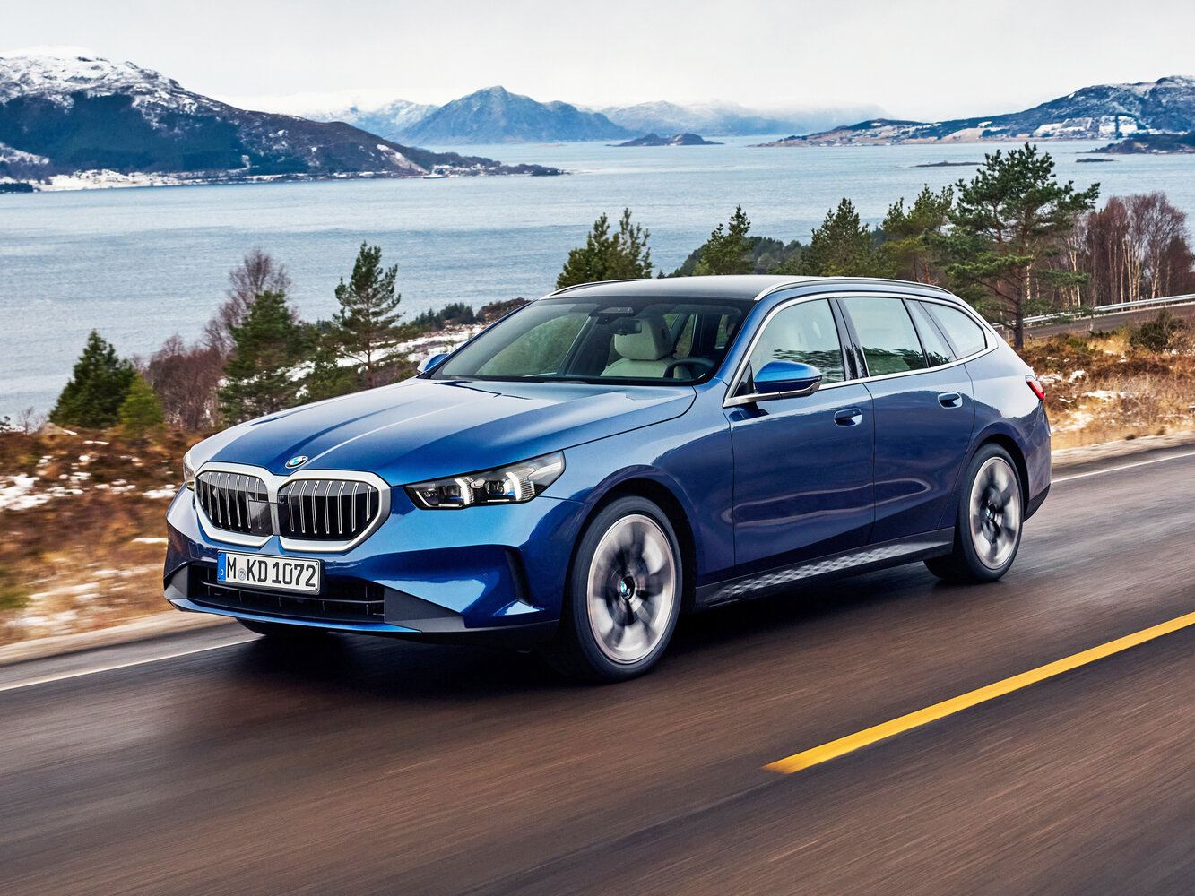523d xDrive 2.0d AT (197 л.с.) 4WD