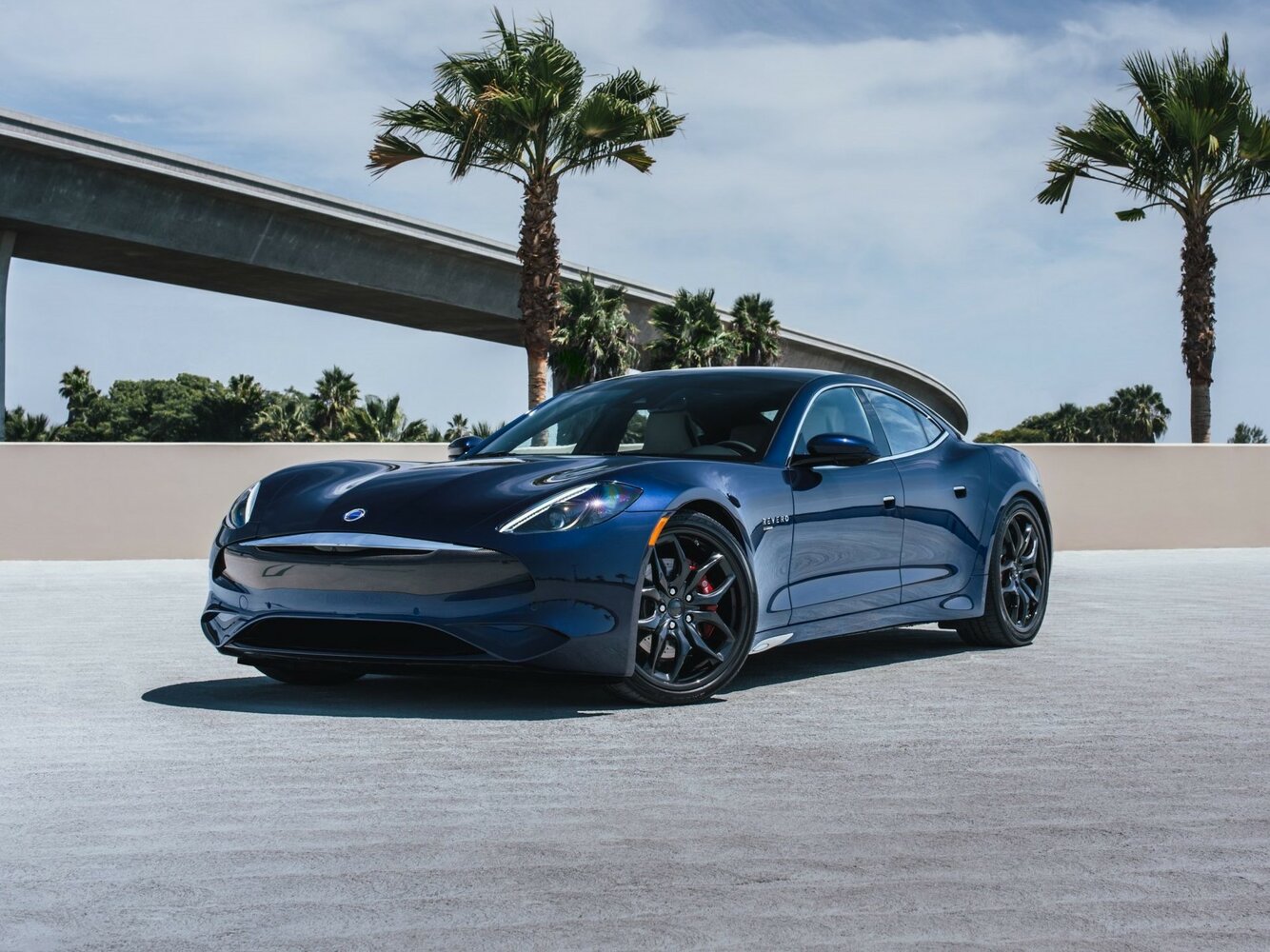 Karma Revero GT (2020–2026) · 1.5hyb AT (536 л.с.)