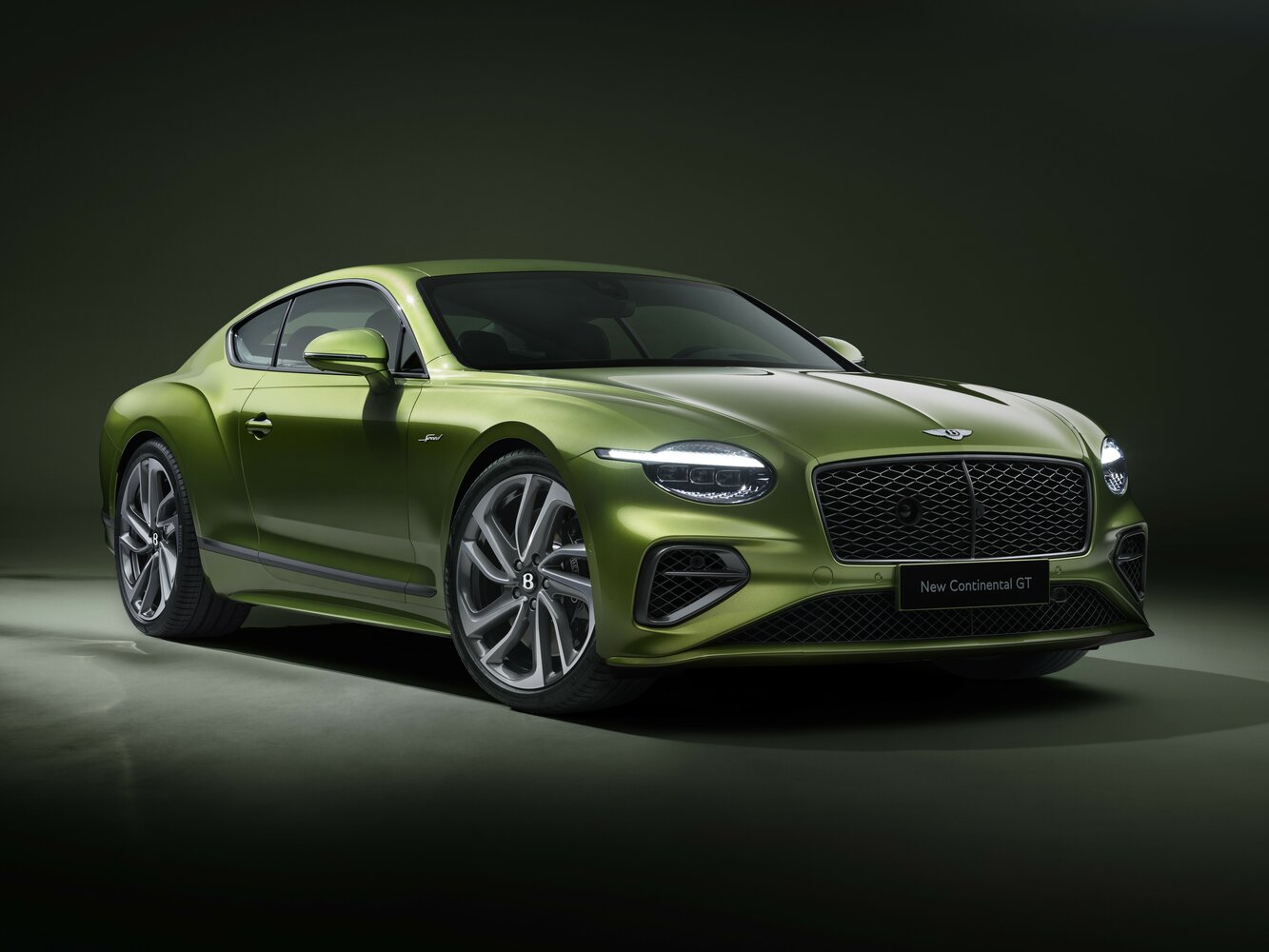 Bentley Continental GT IV (2024–2026) · 4.0hyb AMT (680 л.с.) 4WD