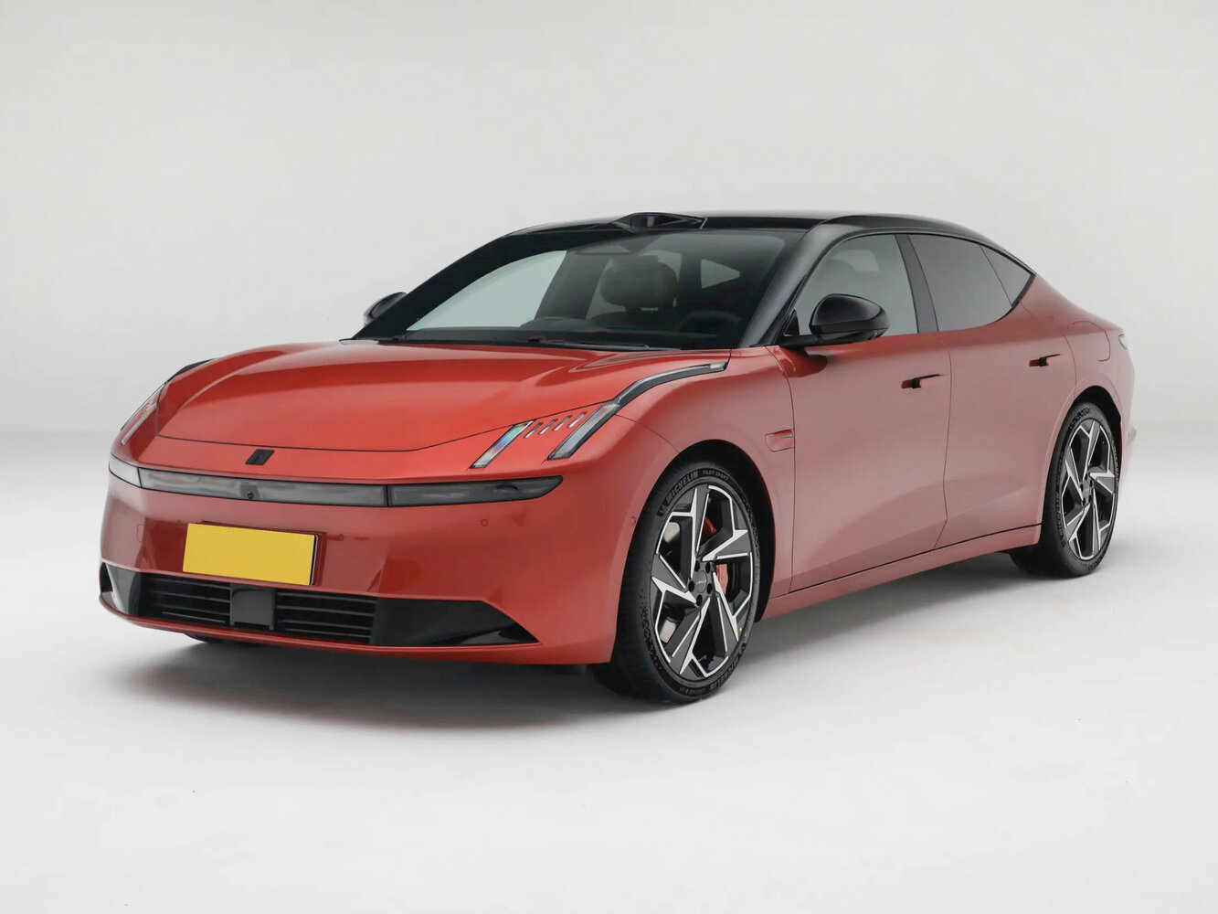Lynk & Co Z10 (2024–2026) · 95 kWh Electro AT (310.0 кВт)