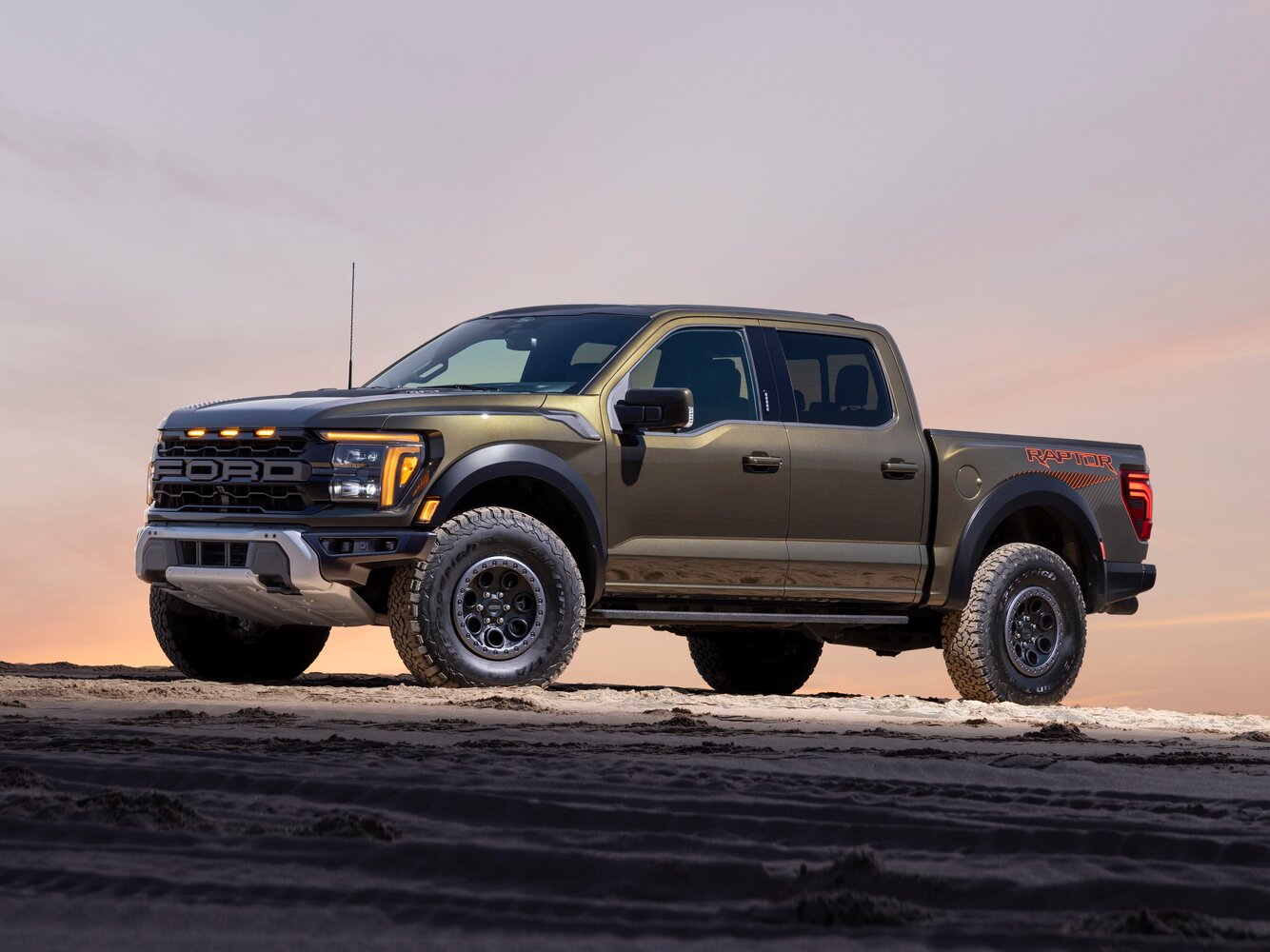 Raptor 3.5 AT (450 л.с.) 4WD
