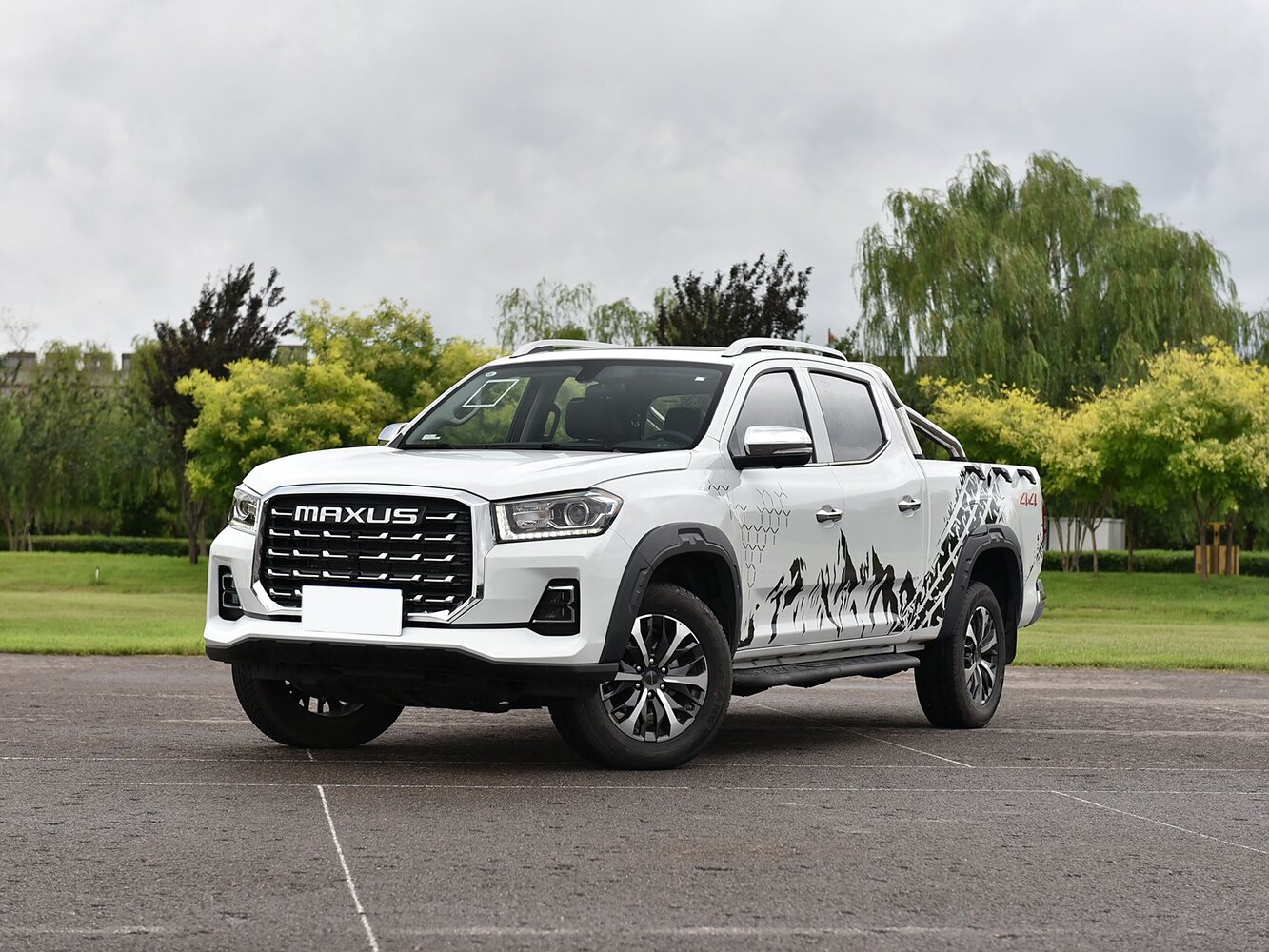 Maxus T70 II (2022–2023) · 2.0d AT (163 л.с.) 4WD