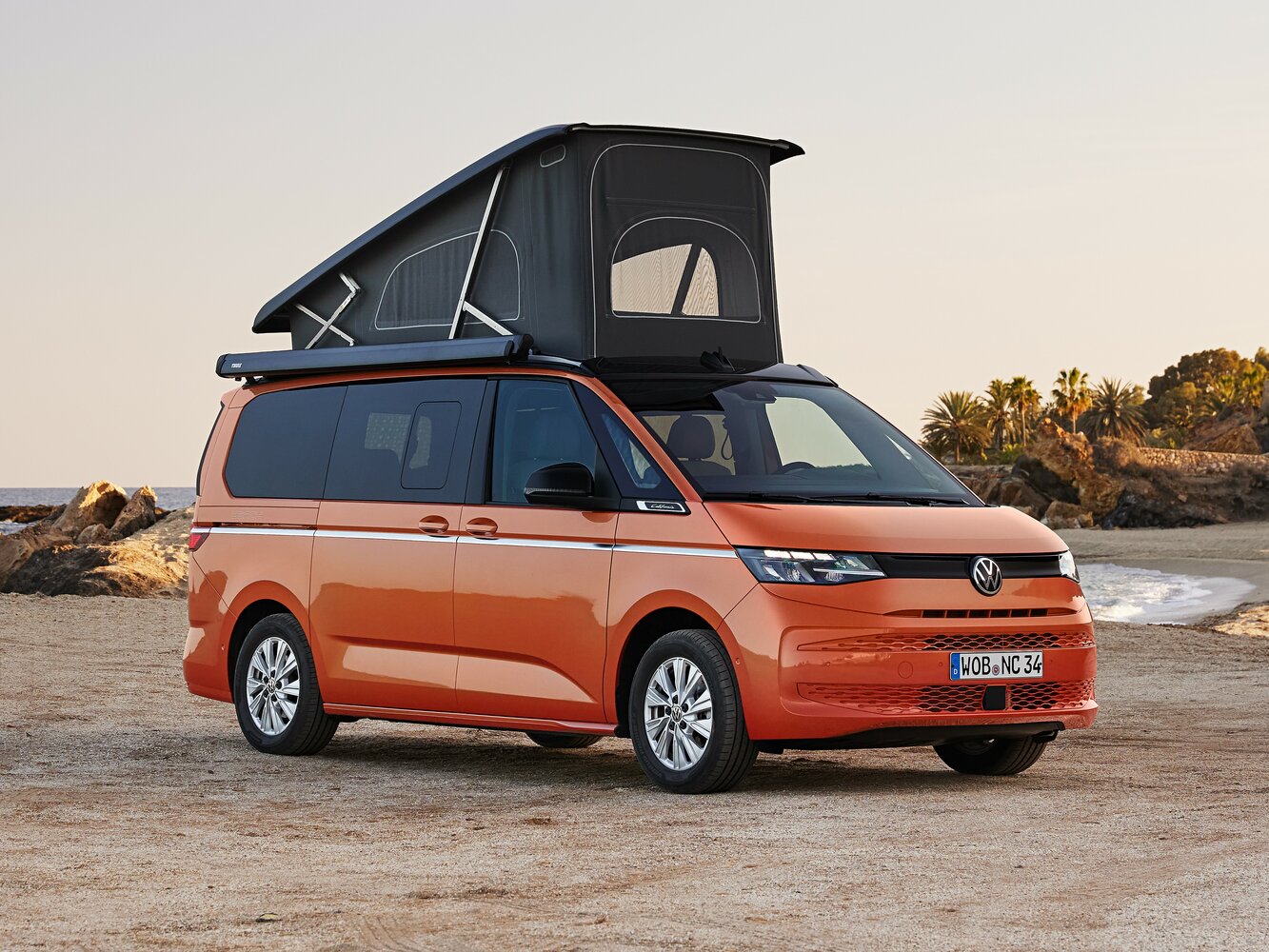 Volkswagen California T7 (2024–2026) · 1.5hyb AMT (245 л.с.) 4WD