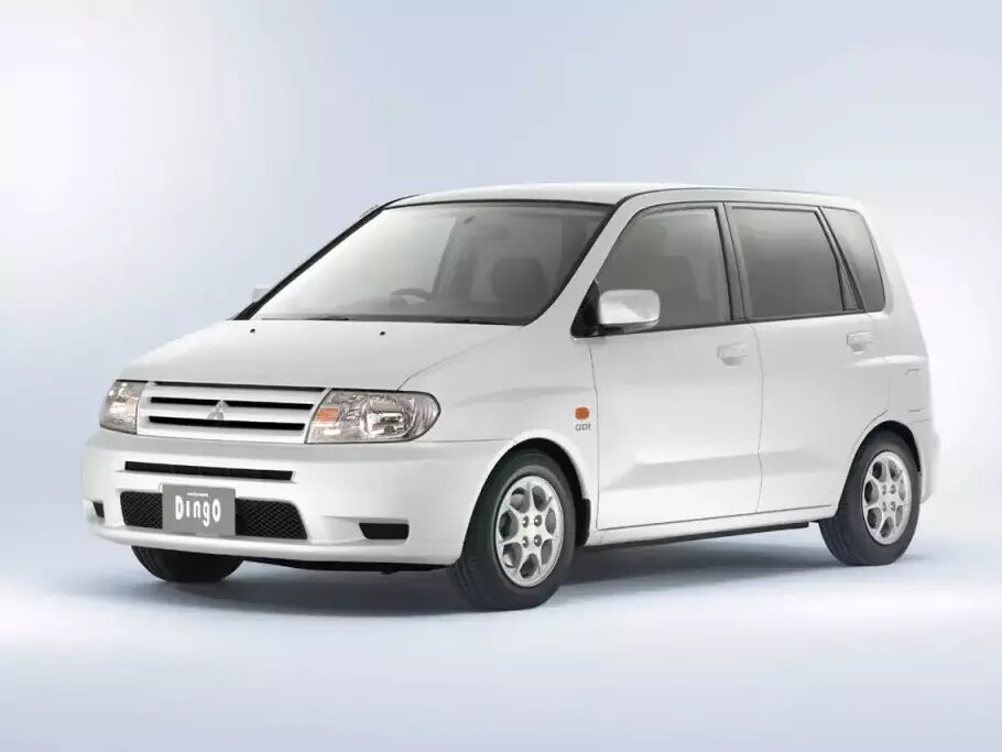Mitsubishi Dingo I Рестайлинг (2001–2003) · 1.5 AT (105 л.с.) 4WD