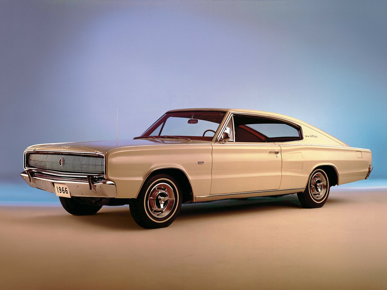 Dodge Charger I (1966–1967) · R__T 6.3 AT (325 л.с.)