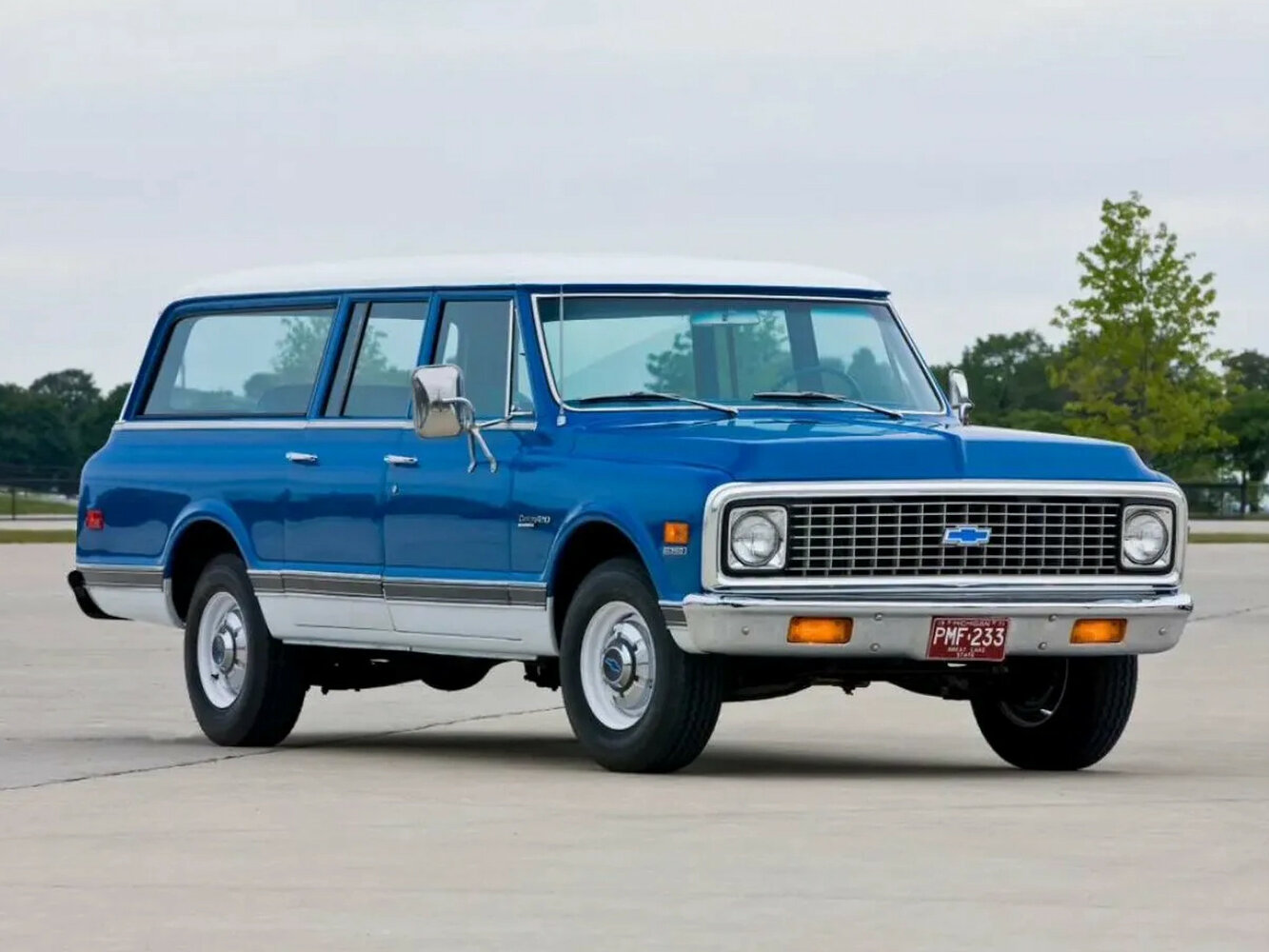 Chevrolet Suburban VI (1967–1972) · 5.0 AT (200 л.с.)