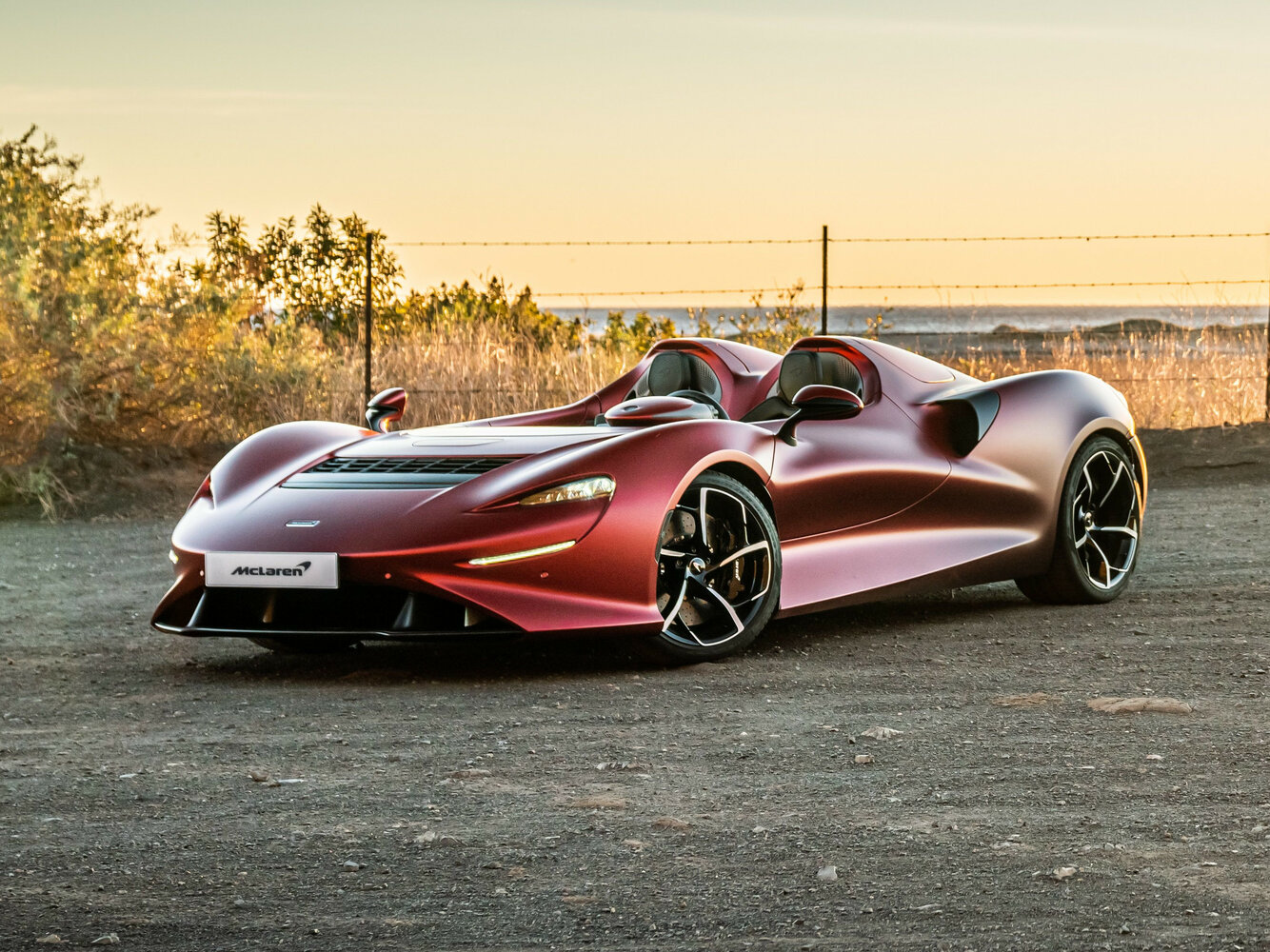 McLaren Elva (2020–2023) · 4.0 AMT (815 л.с.)