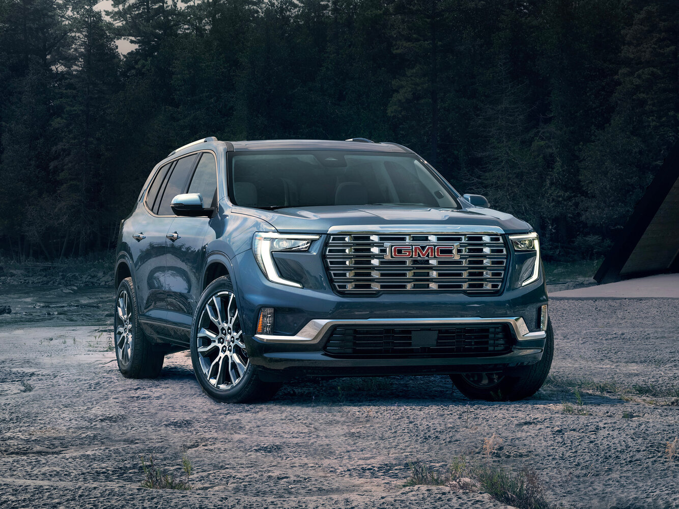 GMC Acadia III (2024–2026) · 2.5 AT (328 л.с.) 4WD
