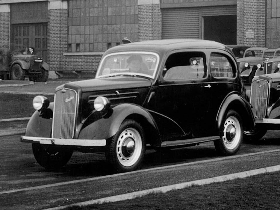 Ford Anglia II E494A (1948–1953) · 1.2 MT (30 л.с.)