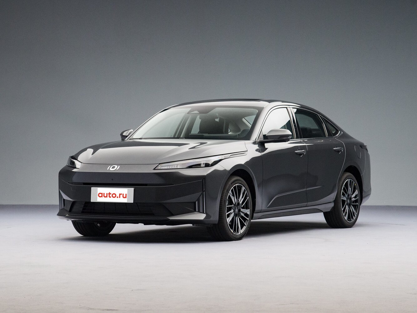 Changan Qiyuan A05 I Рестайлинг (2024–2026) · 1.5hyb CVT (215 л.с.)
