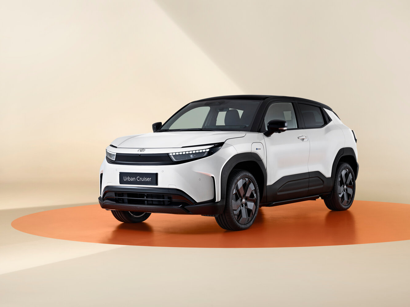 Toyota Urban Cruiser IV (2025–2026) · Electro AT (106.0 кВт)