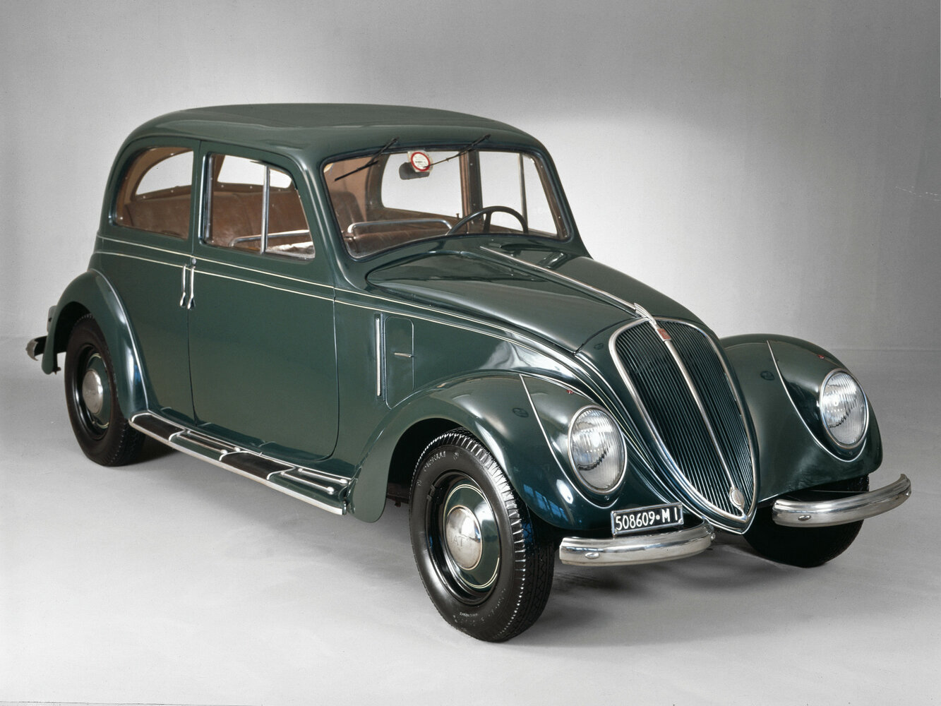 Fiat 1500 (1935–1950) · 1.5 MT (47 л.с.)