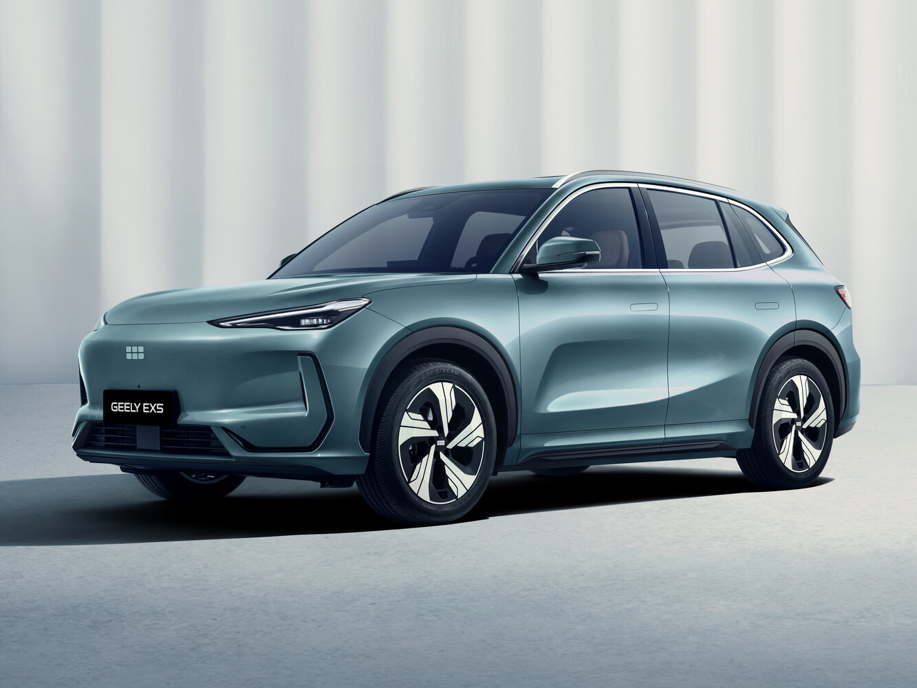 Geely EX5 (2024–2026) · Electro AT (70.0 кВт)