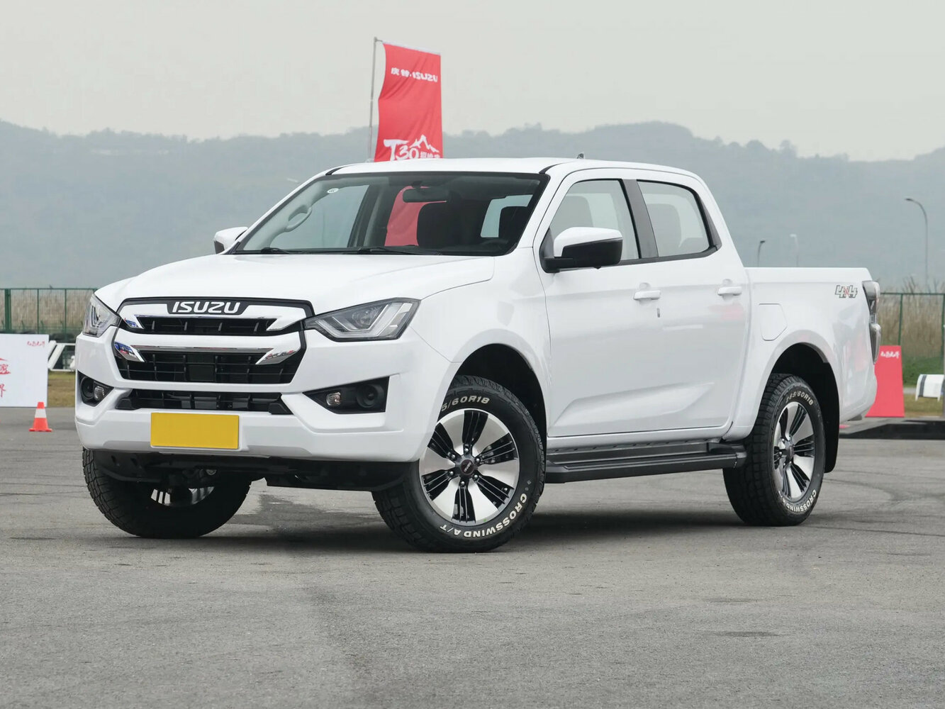 Isuzu T30 Explorer (2023–2026) · 3.0d MT (143 л.с.) 4WD