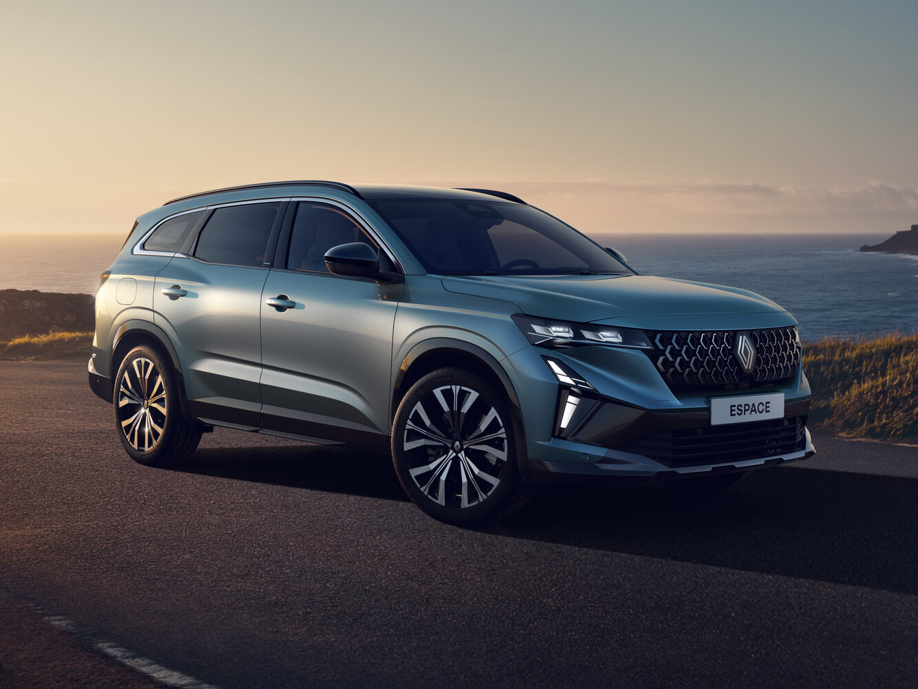 Renault Espace VI Рестайлинг (2025–2026) · 1.2hyb CVT (200 л.с.)