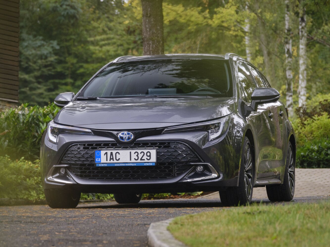 1.8hyb CVT (98 л.с.)