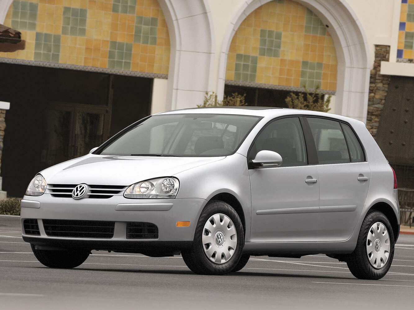 Volkswagen Rabbit II (2009–2009) · 2.5 AT (170 л.с.)