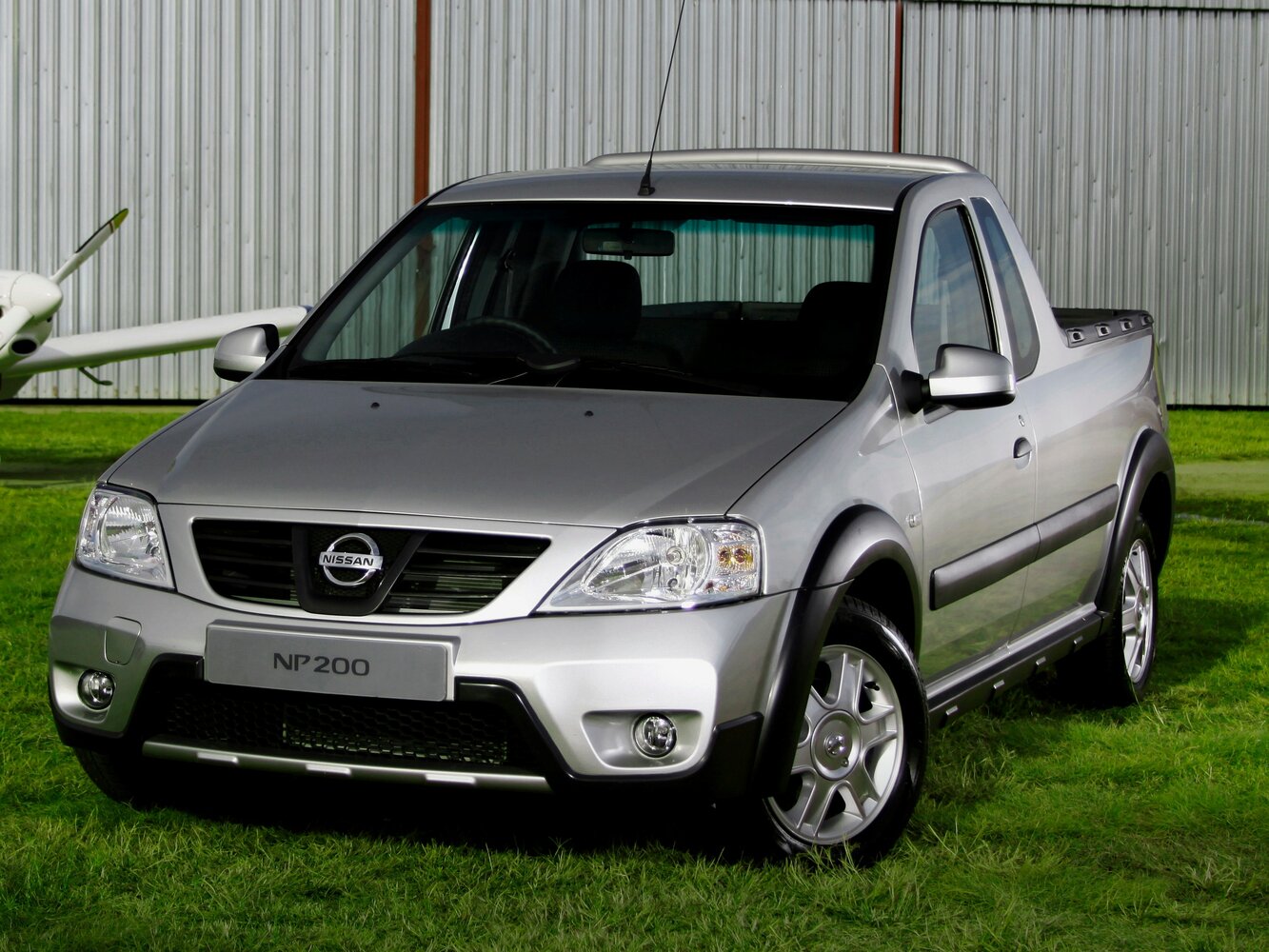 Nissan NP200 (2008–2024) · 1.5d MT (86 л.с.)