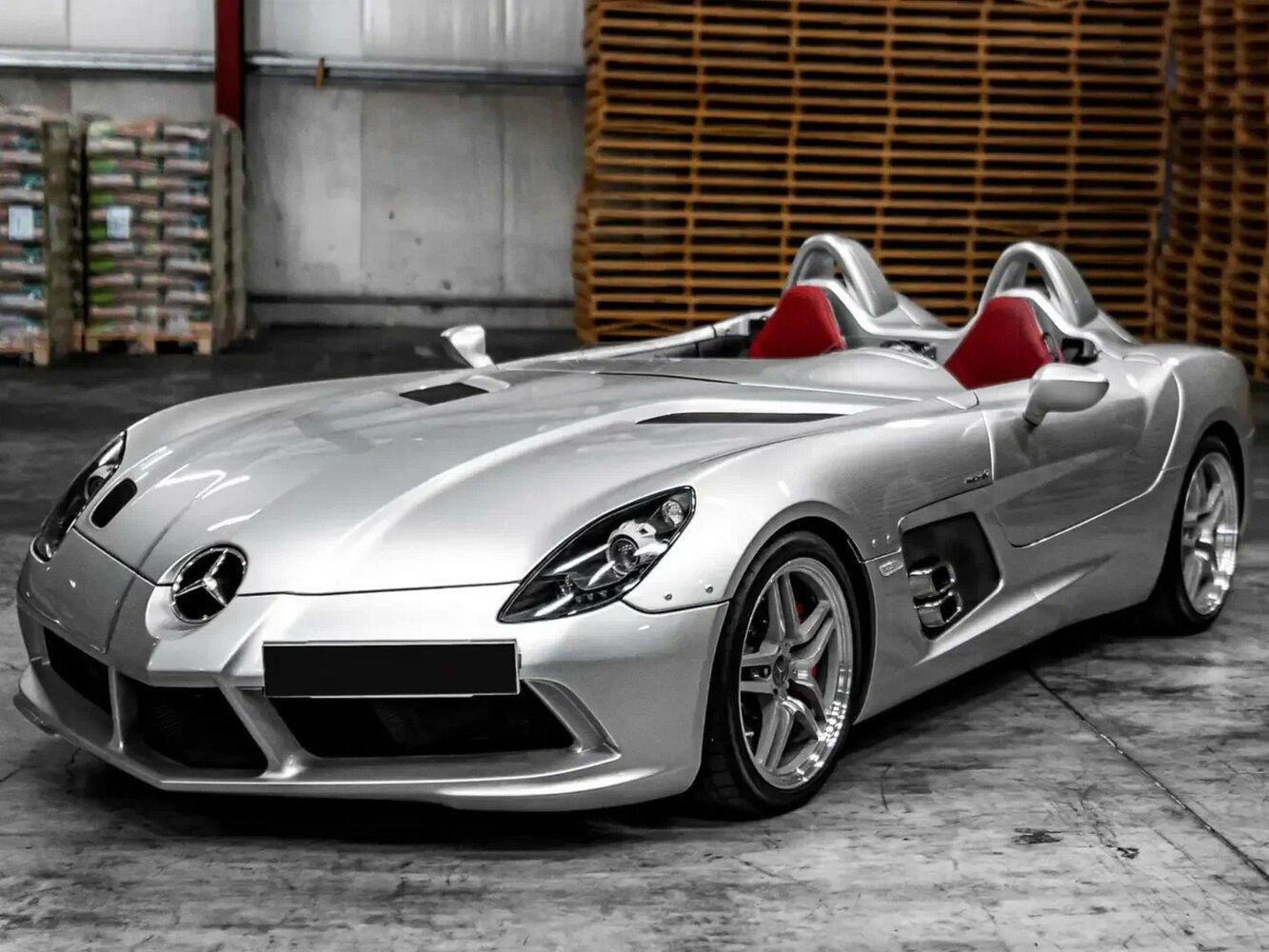 Stirling Moss 5.4 AT (650 л.с.)