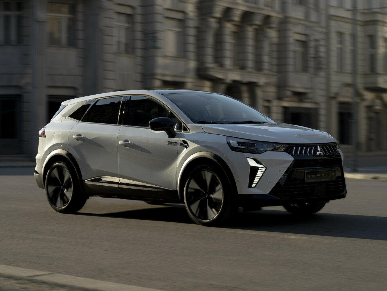 Mitsubishi Grandis II (2025–2026) · 1.3 AMT (140 л.с.)