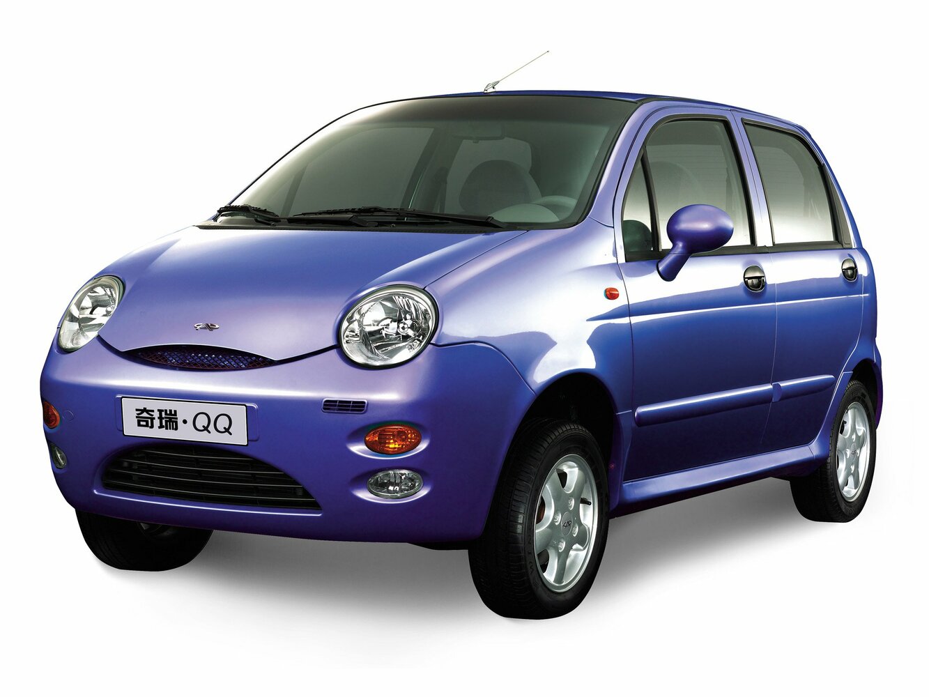 Chery Sweet (QQ) (2003–2015) · 0.8 AMT (52 л.с.)