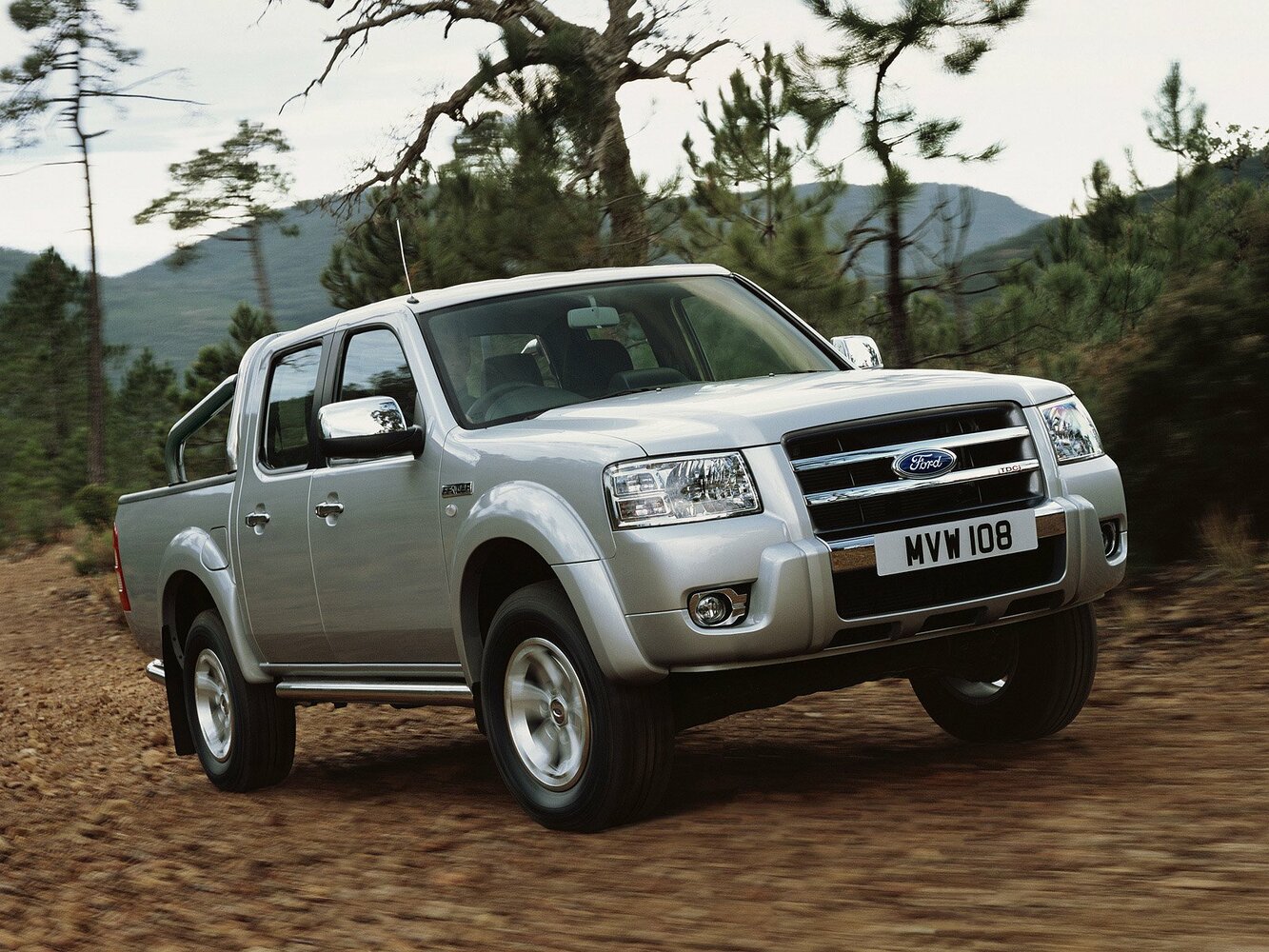 2.6 MT (121 л.с.) 4WD