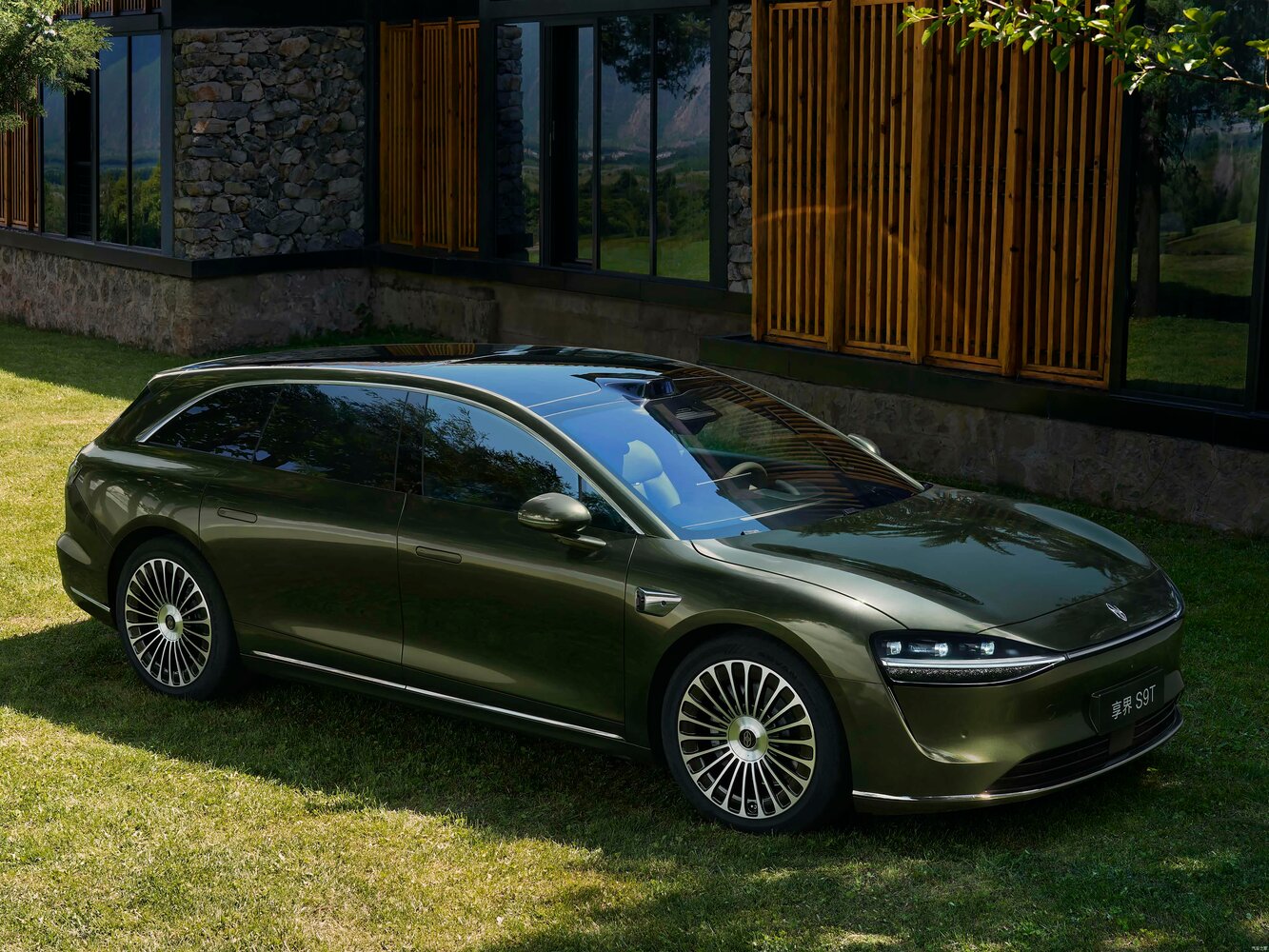 Stelato S9 (2024–2026) · 37 kWh 1.5hyb AT (309 л.с.)
