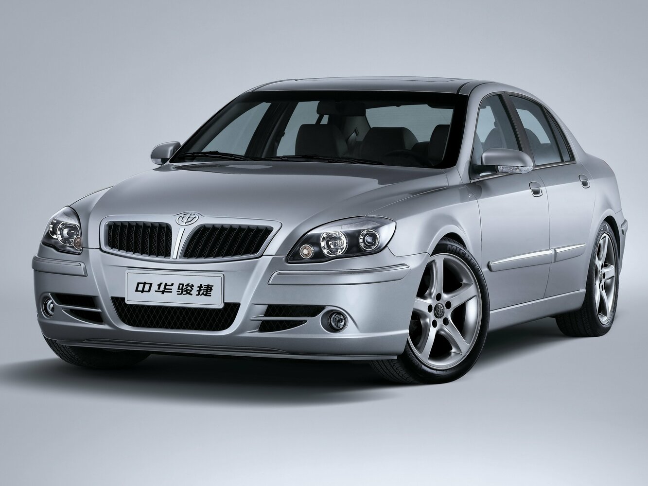 Brilliance M2 (BS4) I (2006–2010) · 2.0 MT (130 л.с.)
