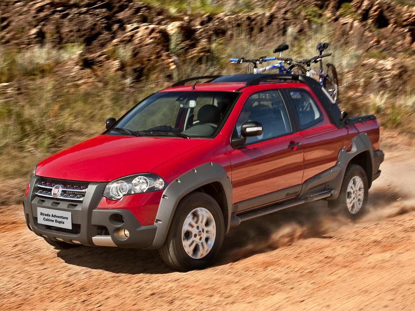 Fiat Strada I Рестайлинг 3 (2009–2013) · 1.4 MT (86 л.с.)
