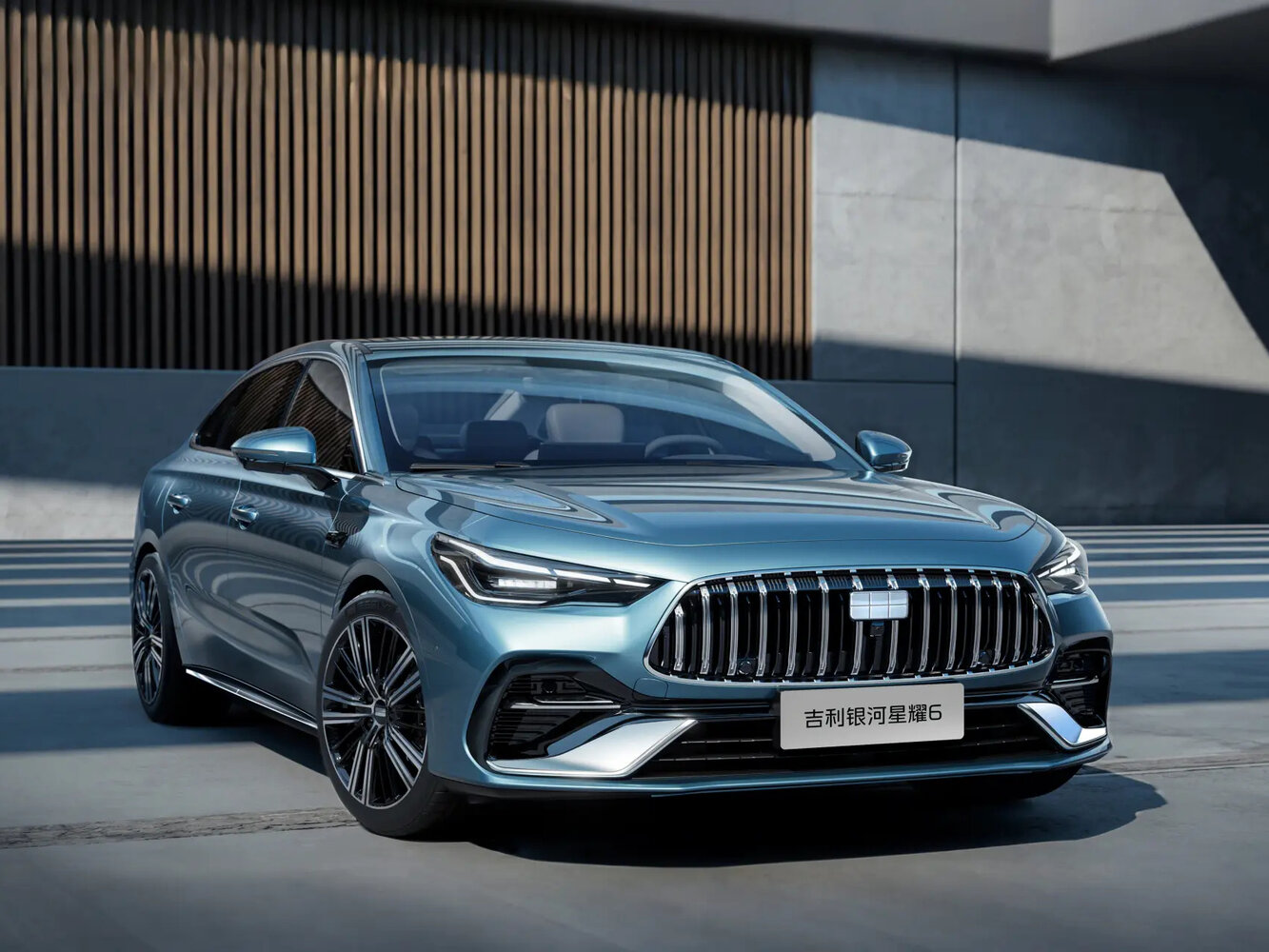 Geely Galaxy Starshine 6 (2025–2026) · 8.5 kWh 1.5hyb AT (270 л.с.)
