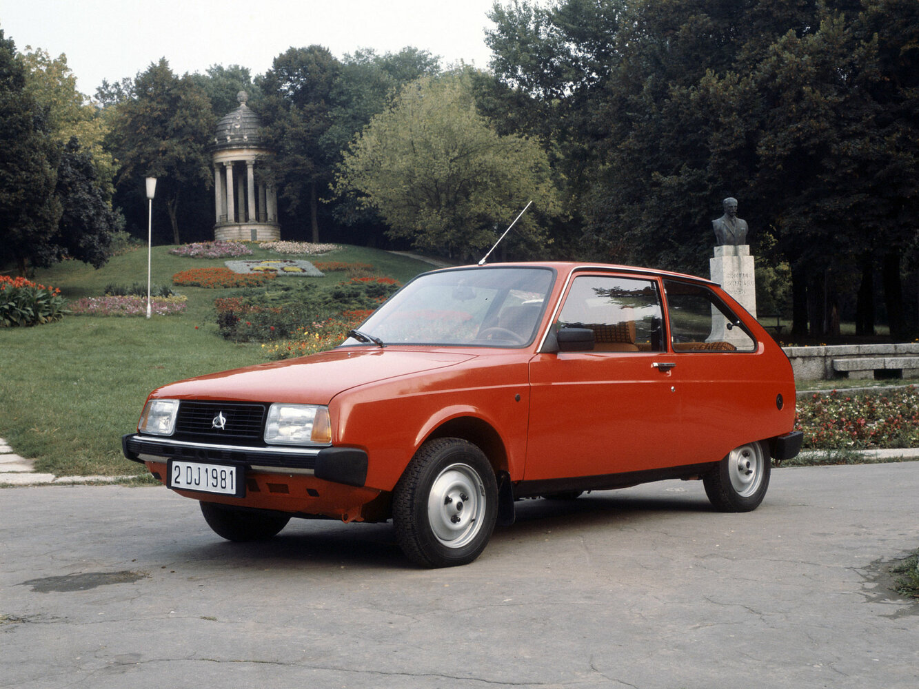 Oltcit Club (1981–1993) · 1.1 MT (56 л.с.)