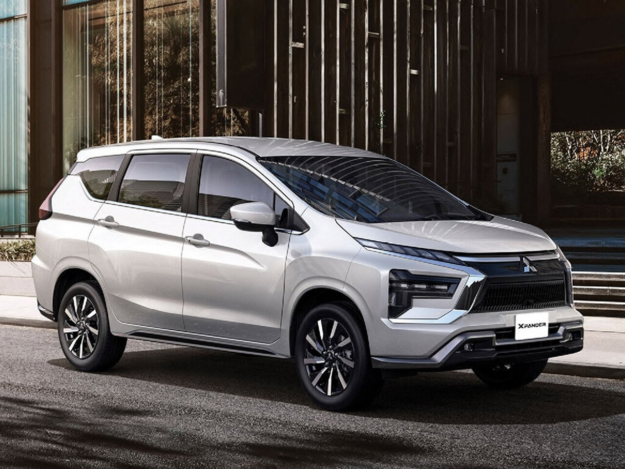 Mitsubishi Xpander I Рестайлинг 2 (2025–2026) · 1.5 MT (105 л.с.)